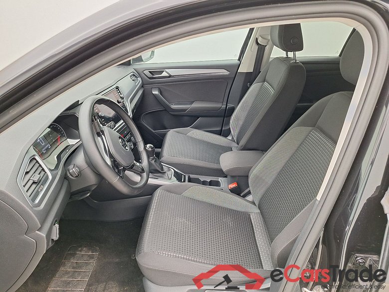 VW, T-Roc '17, Volkswagen T-Roc 2.0 TDI 85kW Active 5d #3