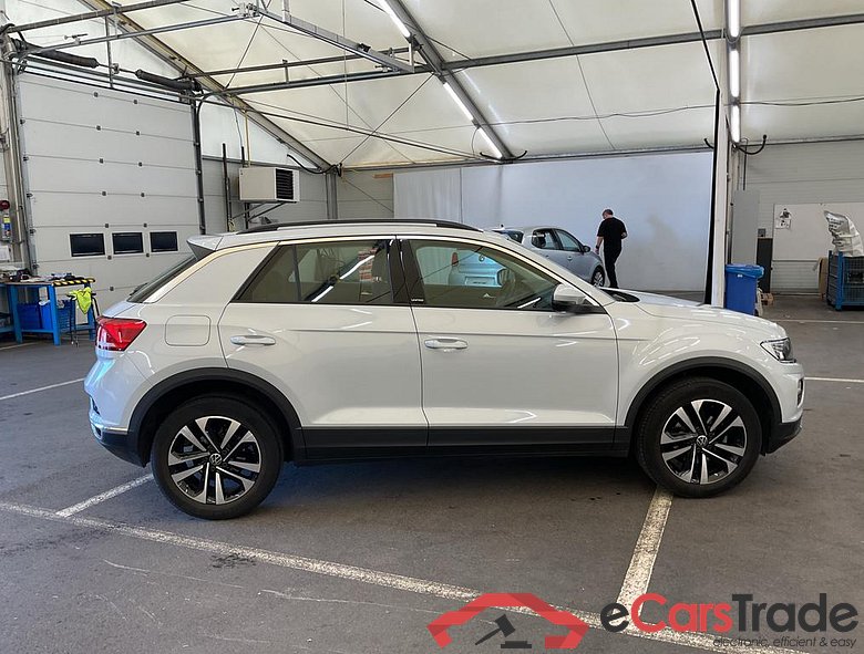 VOLKSWAGEN T-Roc T-Roc UNITED 1.5 OPF ACT 110 kW (150 ch) 7 vitesses DSG #5