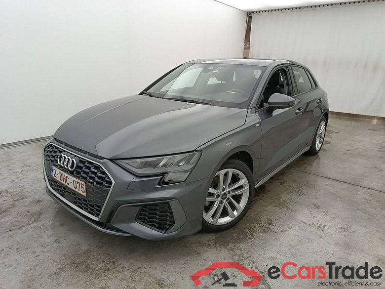Audi A3 Sportback 1.0 30 TFSi 81kW S tronic Adv. Bus. Ed. 5d