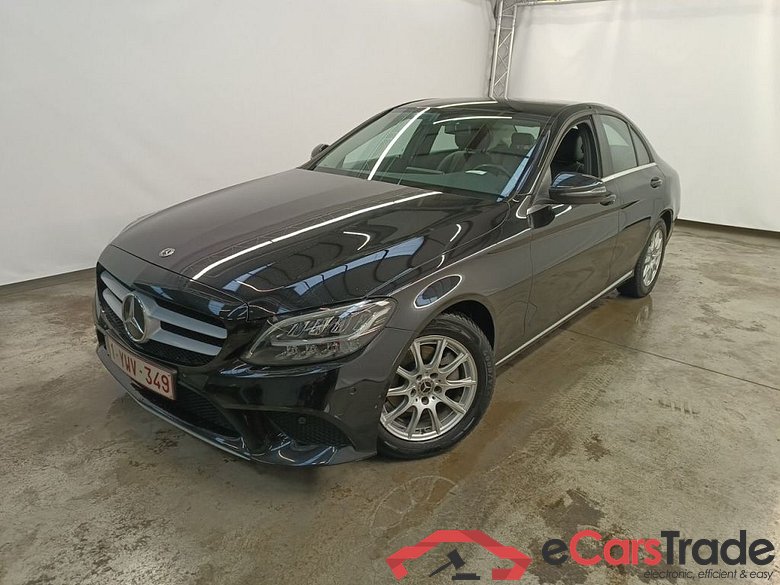 Mercedes-Benz C-Klasse Berline C 180 d Business Solution 4d #1