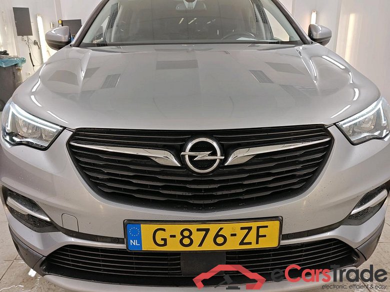 Opel Grandland X 1.2 Turbo S&S 96kW Bus. Executive 5d #5