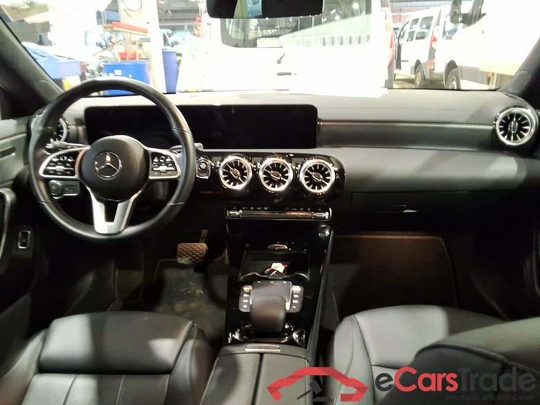 MERCEDES-BENZ CLA SHOOTING BRAKE 1.3 CLA 250 E BUSINESS SOLUTION DCT #6