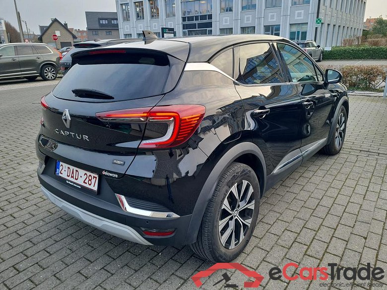 RENAULT Captur 1.6 E-TECH HYBRID 143 TECHNO #4