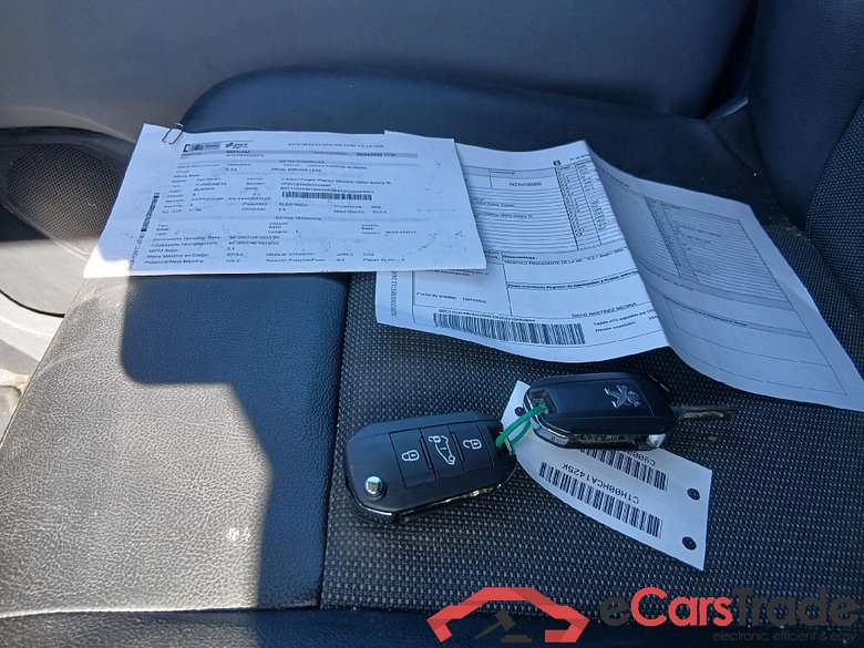 PEUGEOT e-Expert / 2016 / 4P / furgón Furgón Premium Eléctrico 75kWh Standard #5