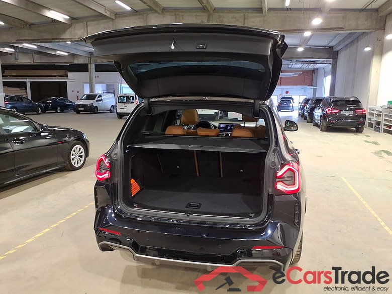 BMW IX3 80KWH AUTO #3