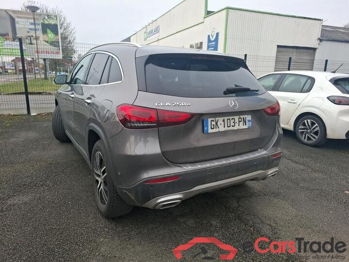 Mercedes GLA 250e Plug-In Hybrid Aut. Pano LED-MultiBeam Widescreen Ambient Navi Sport-Leather KeylessGo Camera Klima PDC ... #4