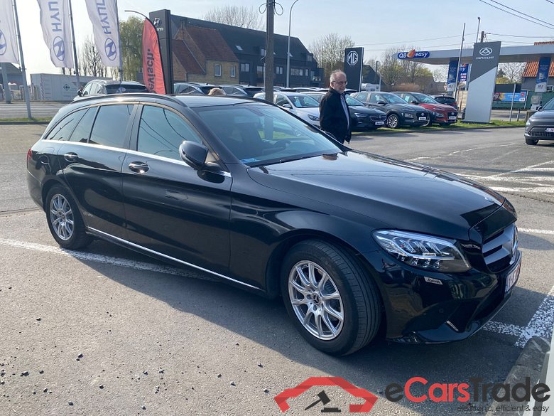 Mercedes-Benz C180d LED Navi-Pro KeylessGo Camera Klima PDC ... #3