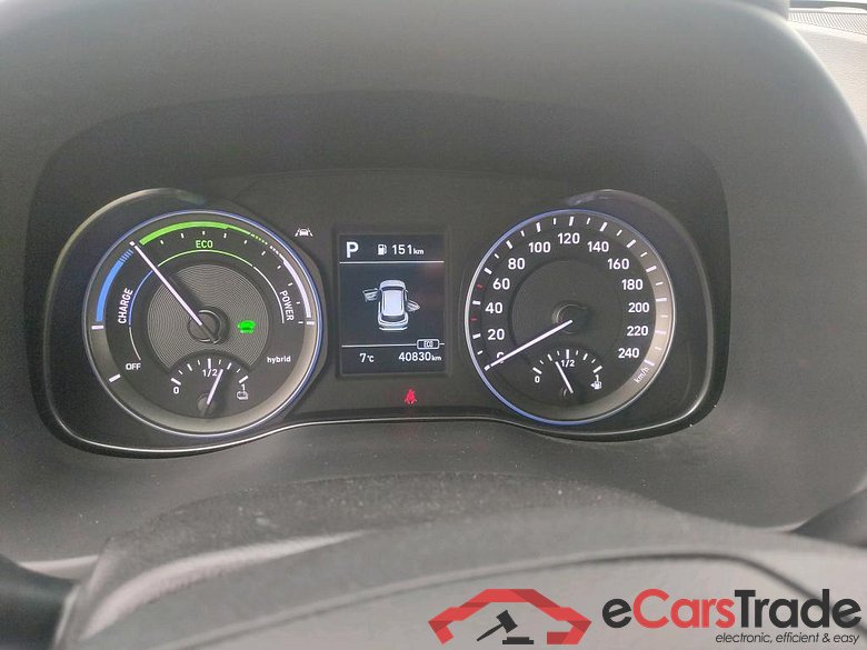 HYUNDAI Kona / 2017 / 5P / todoterreno 1.6 GDI HEV Tecno Red DT #4