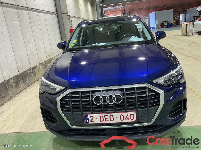 AUDI Q3 2.0 35 TDI S TRONIC BUS. ED. ATTRACTION #2