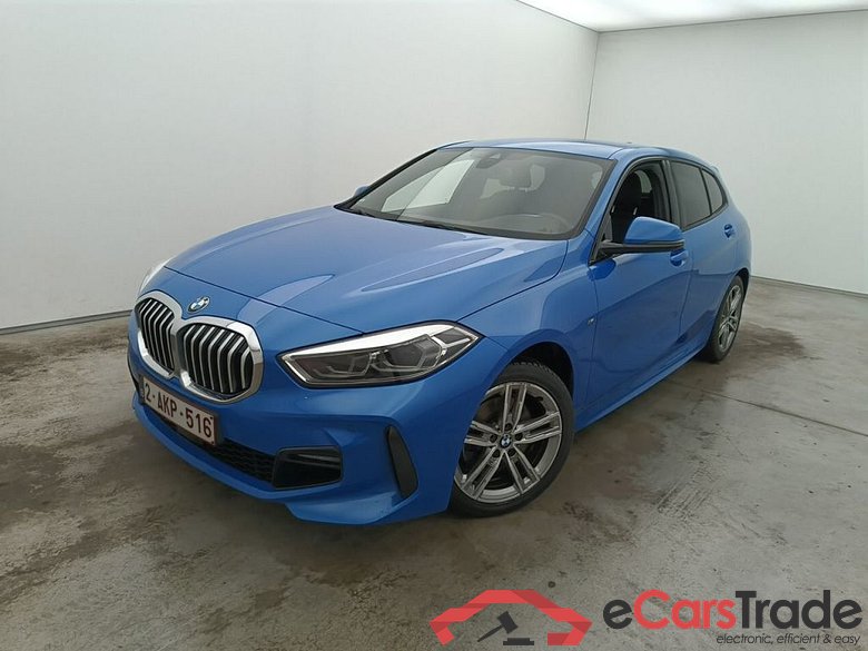 BMW 1 Reeks Hatch 116dA (85 kW) 5d #1