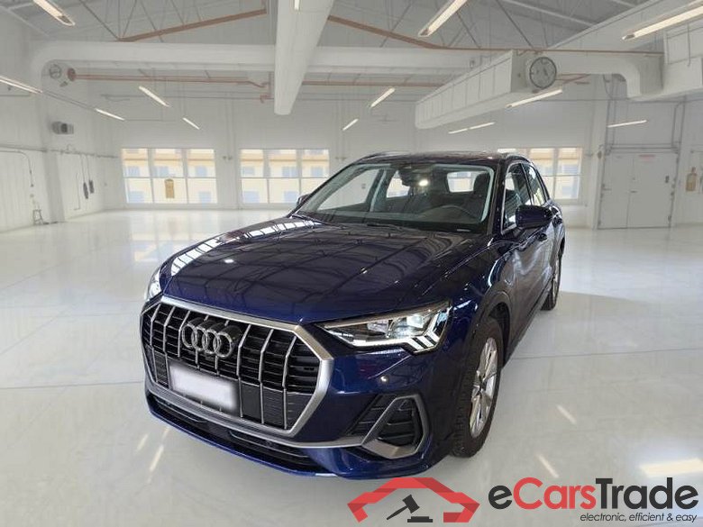 AUDI Q3 / 2018 / 5P / SUV 45 TFSI E S TRONIC S LINE EDITION #1
