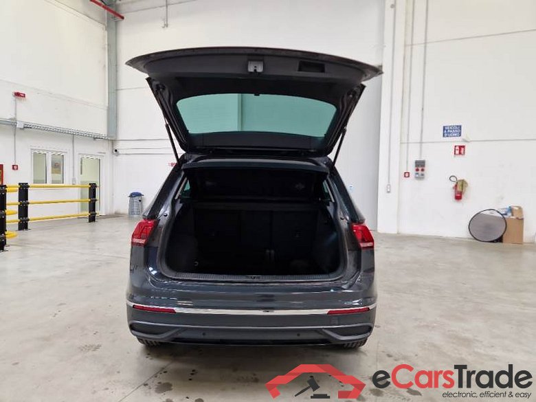 VOLKSWAGEN TIGUAN / 2020 / 5P / SUV 2.0 TDI SCR 90KW LIFE #5