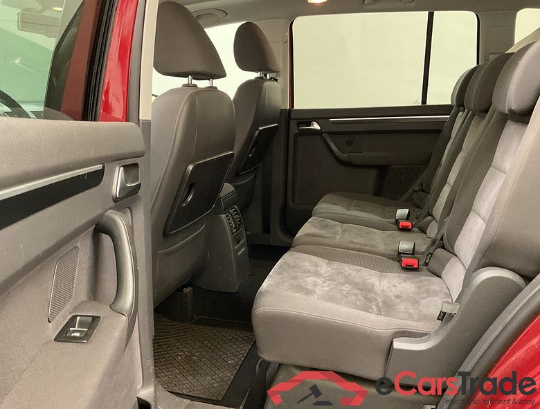 VOLKSWAGEN Touran Touran Highline BlueMotion Technology 1.6 l TDI 77 kW (105 PS) 6-speed #4