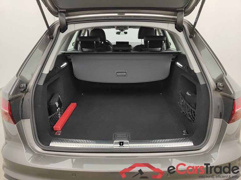 AUDI A4 AVANT DIESEL - 2020 40 TDi 204hp Quattro Advanced S tronic 5d #6
