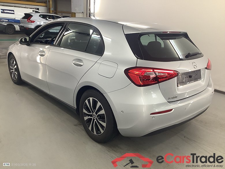 MERCEDES-BENZ A-CLASS 1.3 A 180 BUSINESS SOLUTION ESSENTIAL #3