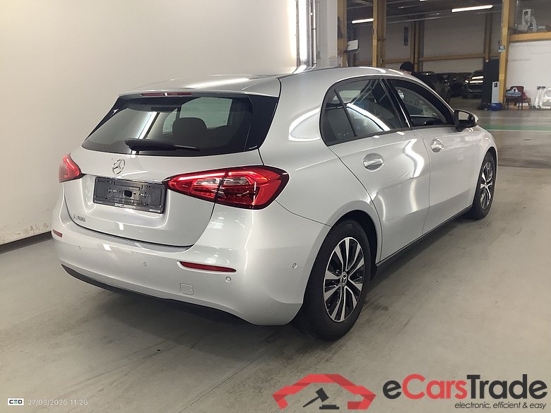 MERCEDES-BENZ A-CLASS 1.3 A 180 BUSINESS SOLUTION ESSENTIAL #4