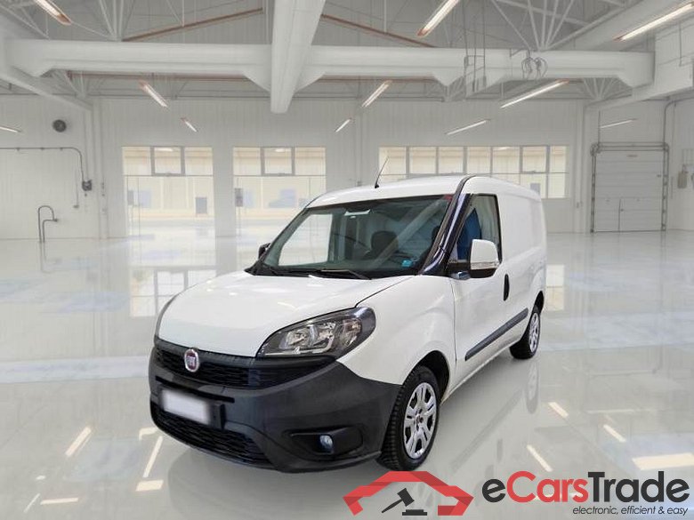 FIAT DOBLÒ CARGO / 2014 / 4P / VETT. FURGONATA 1.6 MULTIJET 16V 105CV SX EURO 6