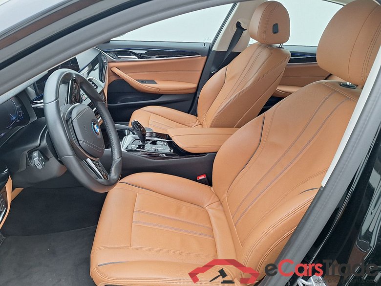 BMW, 5-serie FL'20 PHEV, BMW 5 Reeks Berline 520e 150kW 4d #3