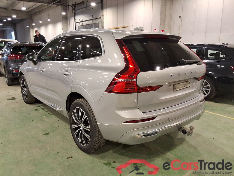 VOLVO XC60 2.0 T6 PHEV R-DESIGN AUTO 4WD #2