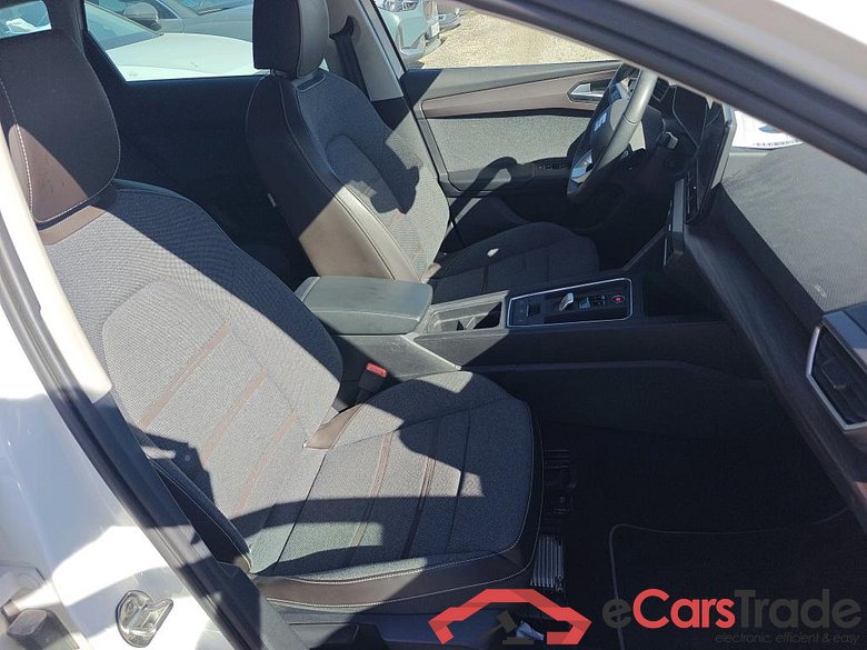 SEAT Nuevo León / 2020 / 5P / familiar SP 1.4 e-Hybrid DSG S&S Xcellence Go L #6