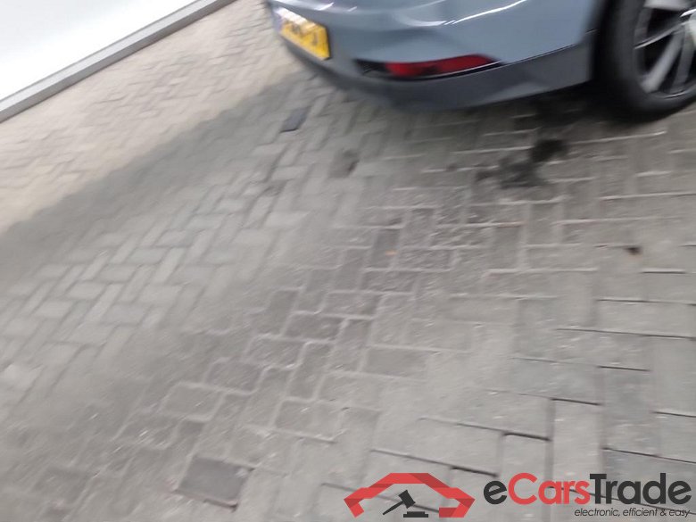 Polestar Polestar 2 64kWh Single Motor Standard Range 5D 165kW #3