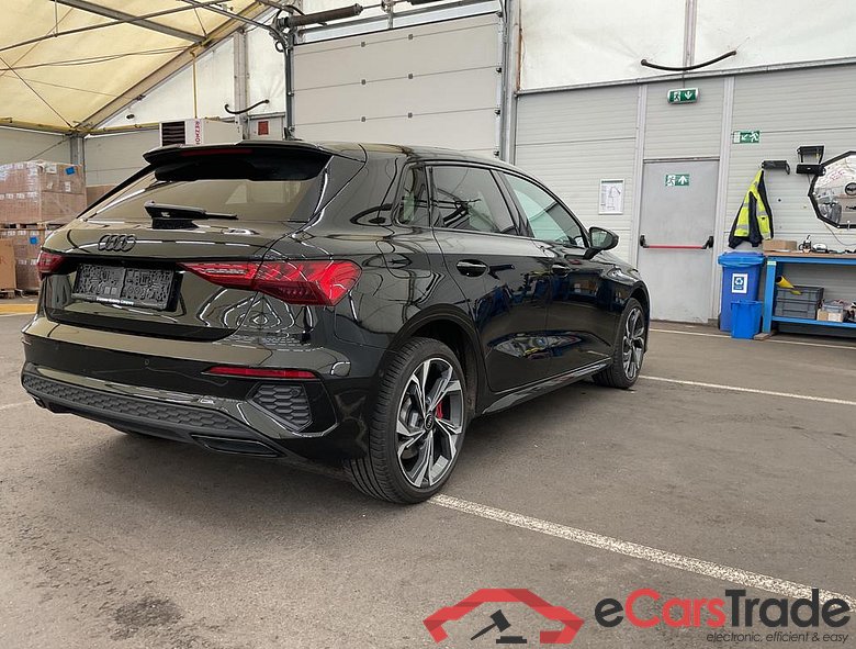 AUDI A3 Sportback PHEV Audi A3 Sportback Competition 45 TFSI e  180(245) kW(ch) S tronic #2