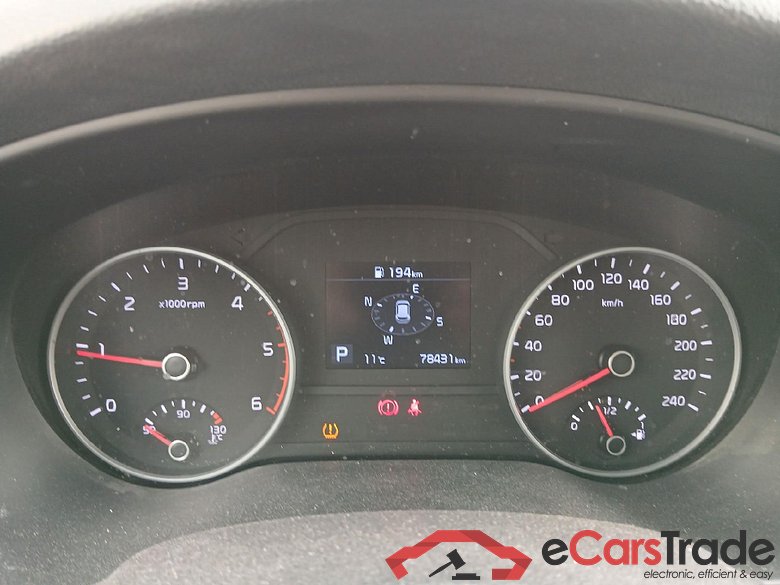 KIA Sportage / 2018 / 5P / todoterreno 1.6 MHEV Business DCT 100kW (136CV) 4X2 #4