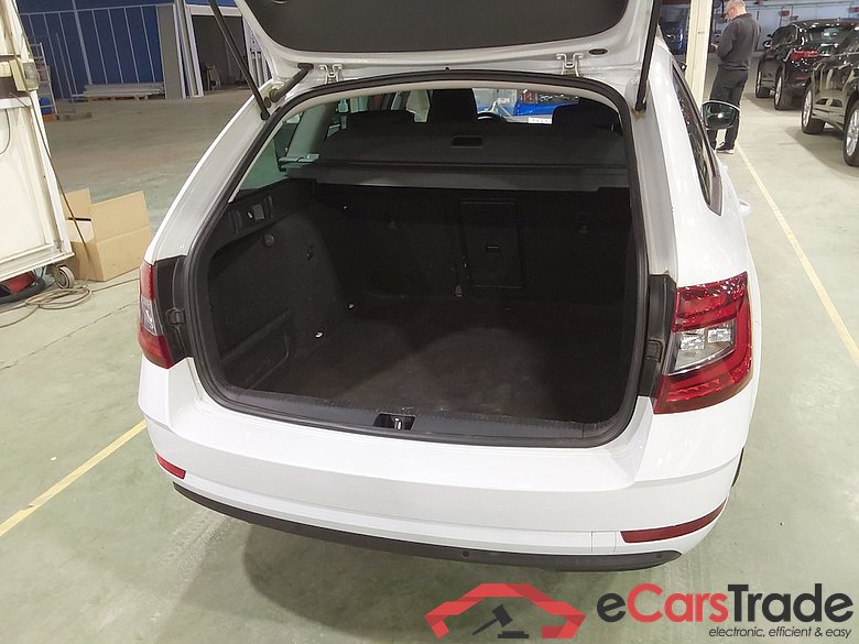 SKODA OCTAVIA COMBI - 2017 1.0 TSI Ambition DSG (EU6.2) #3