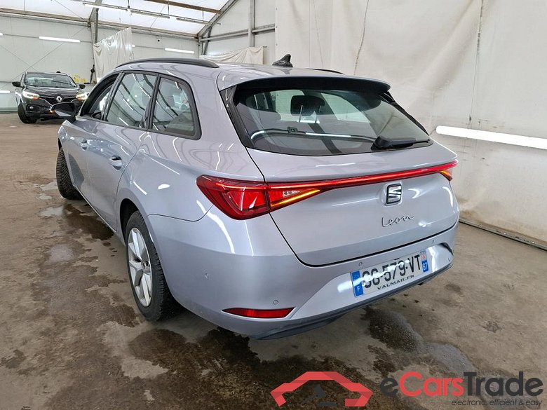 SEAT Leon Sportstourer / 2020 / 5P / Break 2.0 TDI 150 DSG S&S Style Business #2