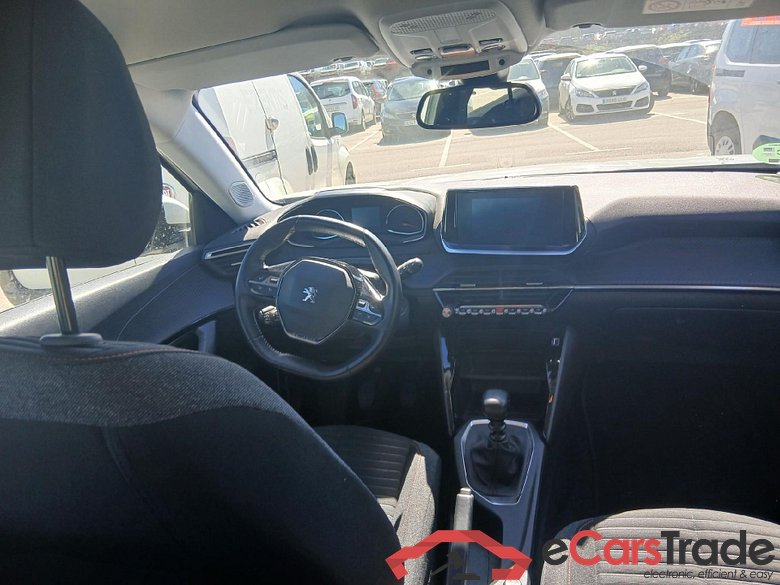 PEUGEOT 2008 / 2019 / 5P / todoterreno Active Pack BlueHDI 81kW (110CV) #3