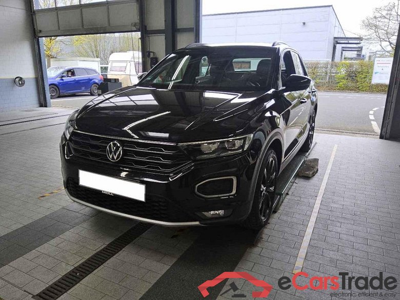 Volkswagen T-Roc (A11)(09.2017->2021) DE - SUV5 1.5 TSI EU6d, Sport OPF (EURO 6d), 2020 - 2022