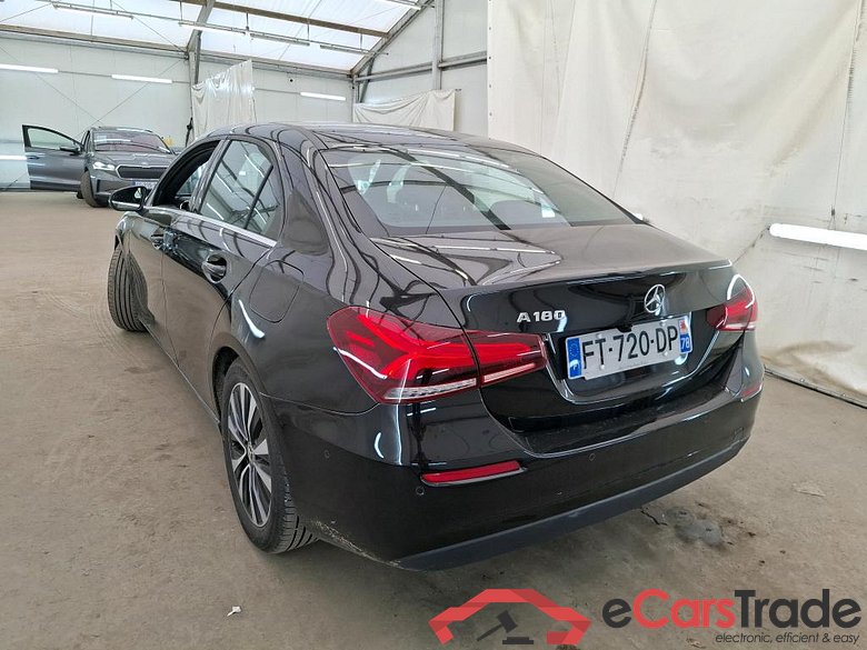MERCEDES-BENZ Classe A Berline / 2018 / 4P / Berline A 180 Business Line #2