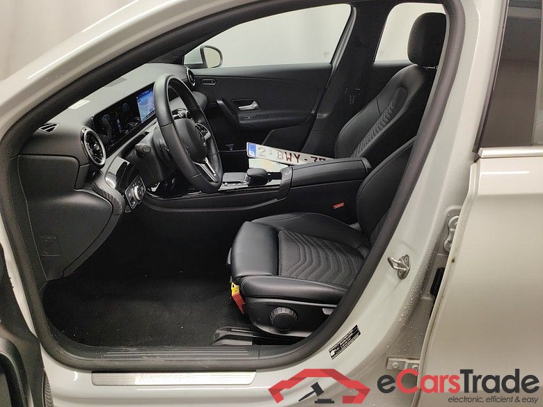 Mercedes-Benz A-Klasse A 180 d Business Solution Aut. 5d #3