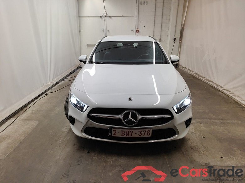 Mercedes-Benz A-Klasse A 180 d Business Solution Aut. 5d #5