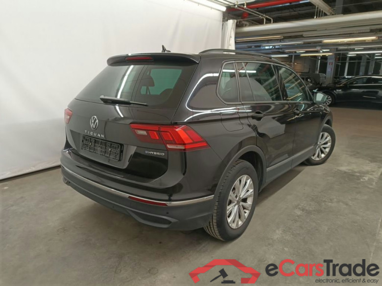Volkswagen Tiguan 1.4 eHybrid DSG Life Business 5d #2