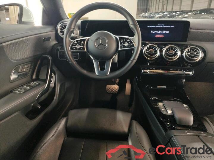 Mercedes CLA Shooting Brake CLA Shooting Brake CLA 250 e Business Solution (PHEV) 160kW/218pk  5D/P Auto-8 #5