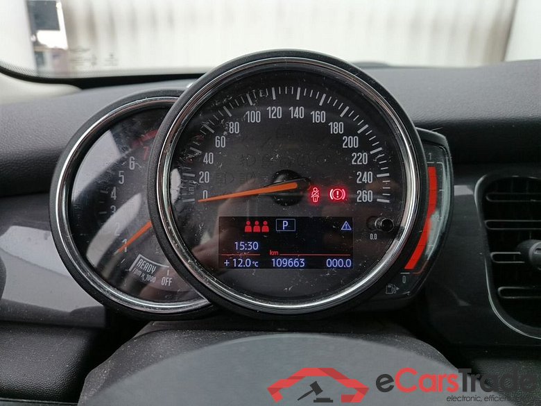 Mini 5 door One Aut. 5d #6