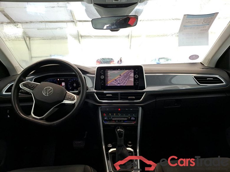 VOLKSWAGEN T-Roc / 2021 / 5P / SUV 1.5 TSI 150 EVO STYLE DSG7 #5