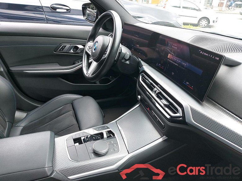 BMW - BMW 3 BERLINE 320e 204PK M Sport With Heated Seats & Entertainment Pack & Pack Travel With Electric Sliding Roof  * HYBRID * #3