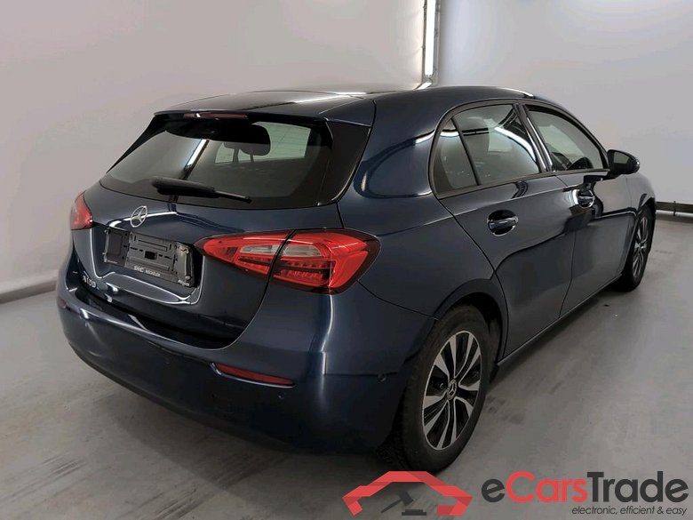 MERCEDES-BENZ A-CLASS 1.3 A 180 BUSINESS SOLUTION ESSENTIAL #3