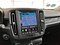 preview Volvo XC40 #2