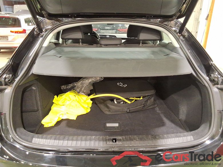 AUDI Q3 Sportback 1.4 45 TFSI E S TRONIC #3