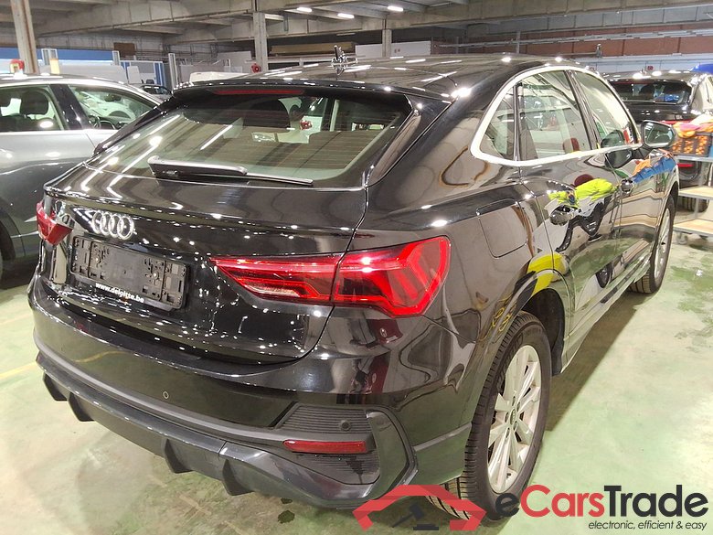 AUDI Q3 Sportback 1.4 45 TFSI E S TRONIC #4