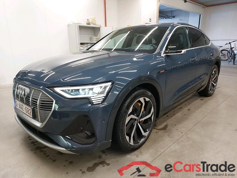 AUDI - AUD E-TRON SB 55 Quattro 408PK S-Line Limited Edition Pack Technology & B&O Sound & Auxiliary Heater & Matrix LED & Assistance City & Tour & 21 Inch & Pano Roof  * ELECTRIC *