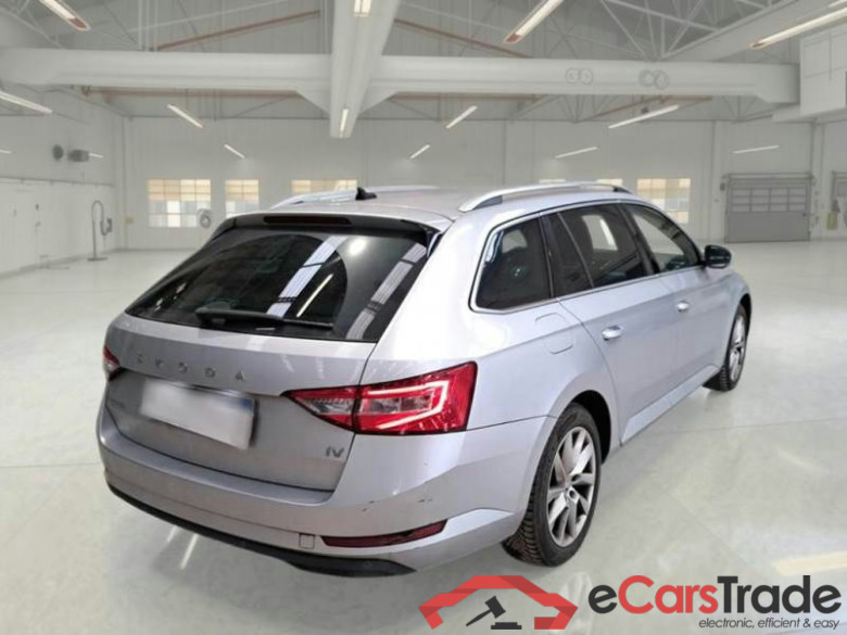 SKODA SUPERB WAGON / 2019 / 5P / STATION WAGON 1.4 TSI PLUG-IN HYBRYD EXECUTIVE DSG #2