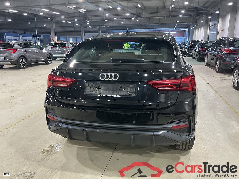 AUDI Q3 Sportback 1.4 45 TFSI E S TRONIC #5