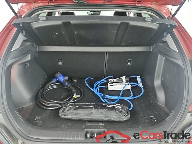 HYUNDAI Kona Premium Electric 64 kWh 5D ALB #5