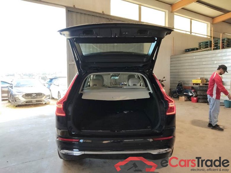 VOLVO XC60 / 2021 / 5P / SUV T6 PLUG-IN AWD AUTO RECHARGE INS. EXP #5