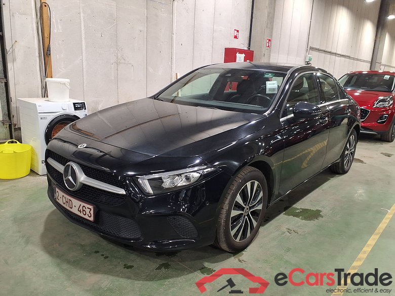 MERCEDES-BENZ A-CLASS LIMOUSINE 1.3 A 250 E BUSINESS SOLUTION DCT #1