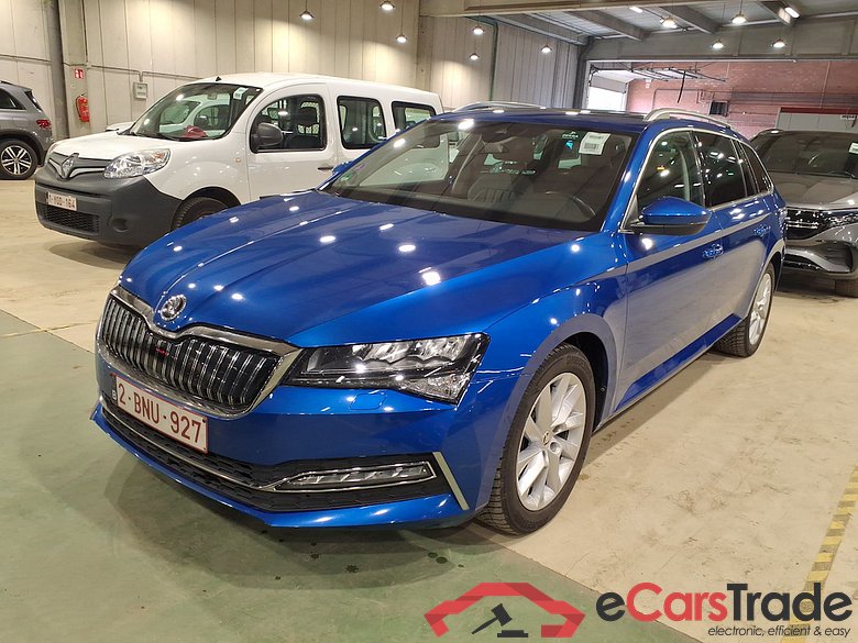 SKODA SUPERB COMBI 1.4 TSI PHEV 160KW DSG6 CLEVER+ #1